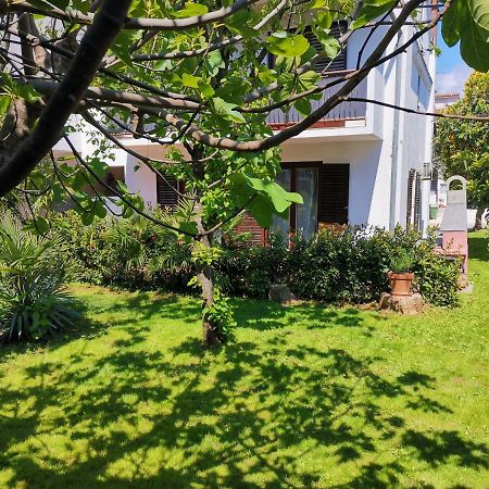 Holiday House Casa Maria Rovinj Bagian luar foto